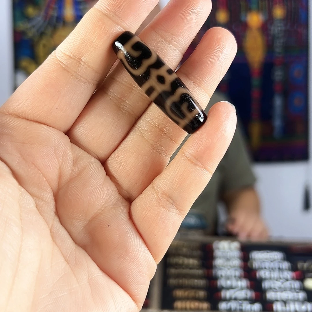 玛瑙/玉髓合金颈饰～黑金发帽40长