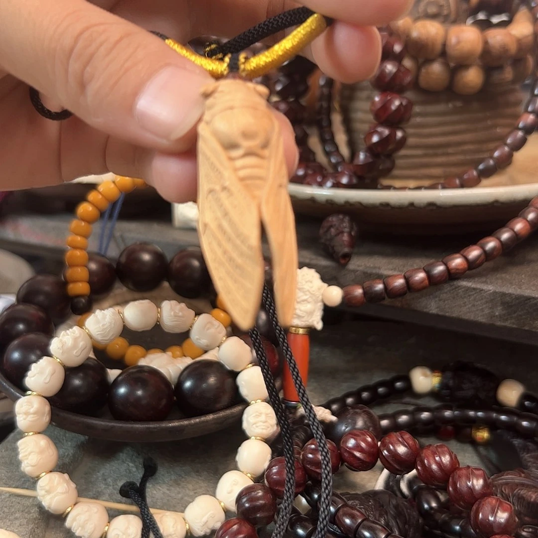 檀香紫檀（小叶紫檀）无事牌人仿佛郭富城