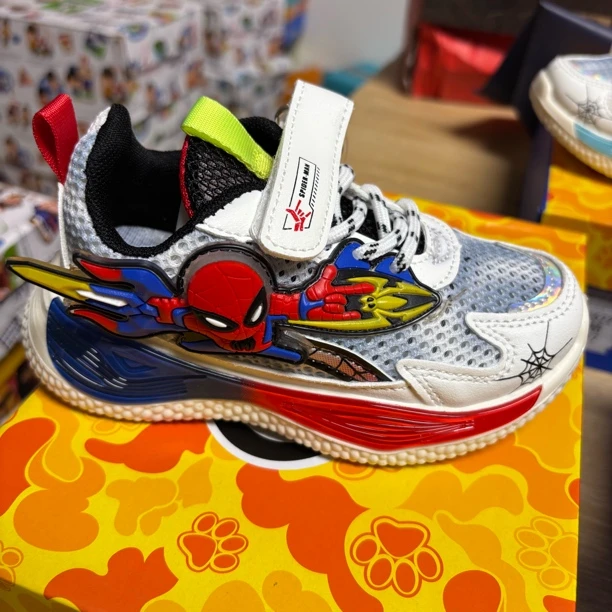 奥特曼蜘蛛侠单网童鞋(默认微瑕)脚长+1厘米拍 no退换