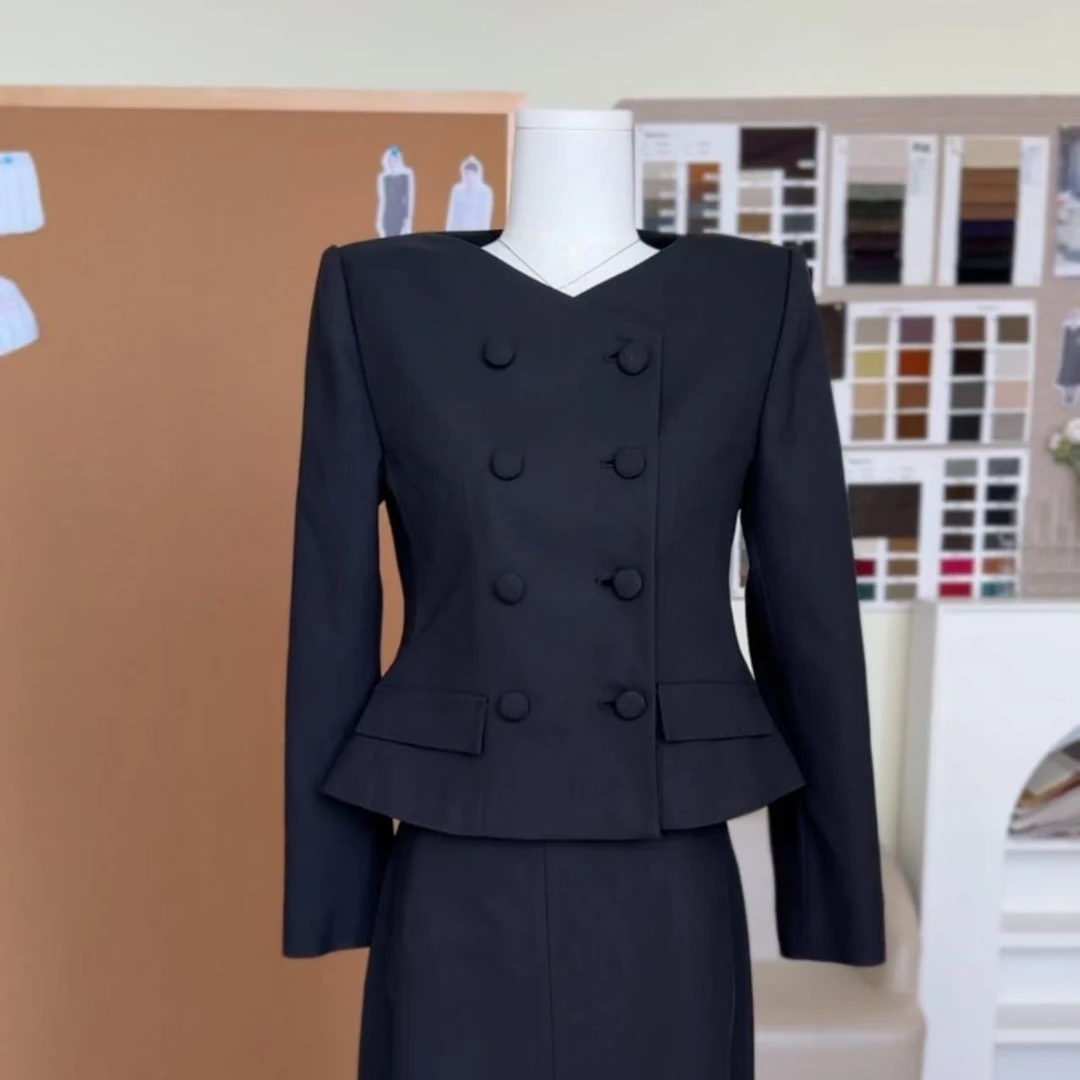 时尚气质女士短款职业修身经典休闲长袖上衣秋冬外套春秋西服