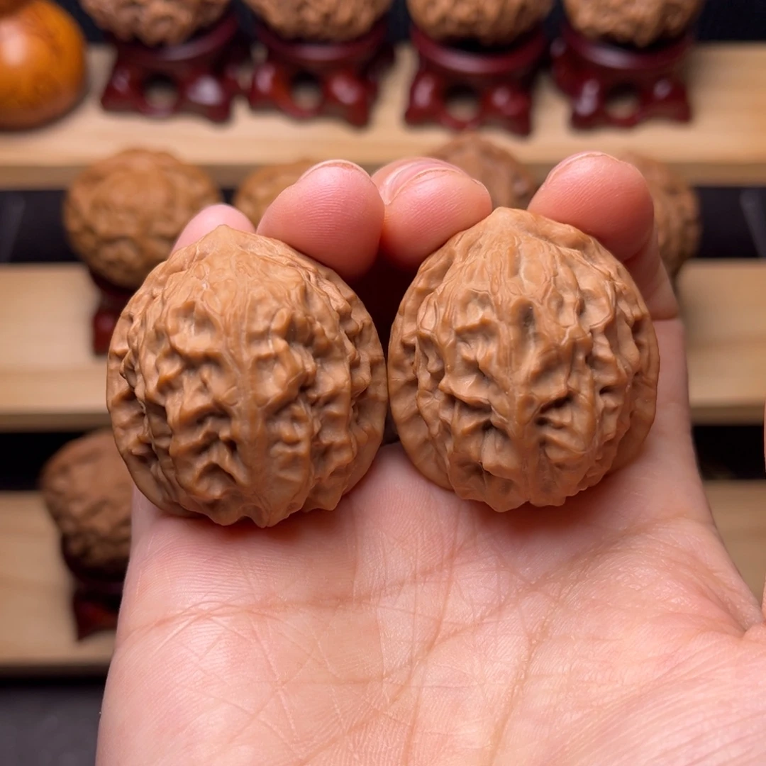 吊坠文玩核桃黄松峪