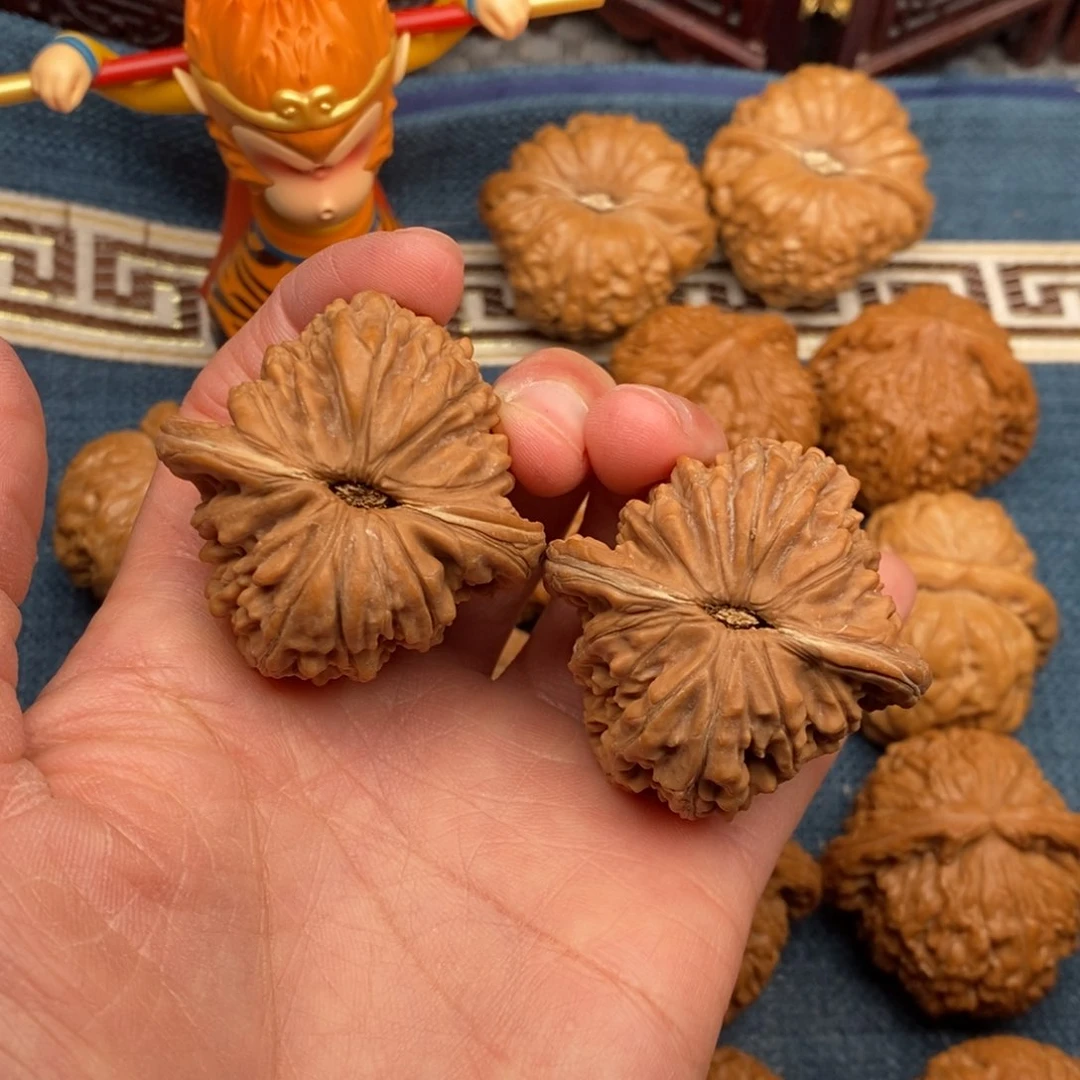 文玩核桃把件凤****342全品平谷楼