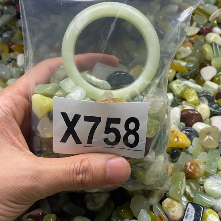 蛇纹石玉未镶嵌鱼缸石