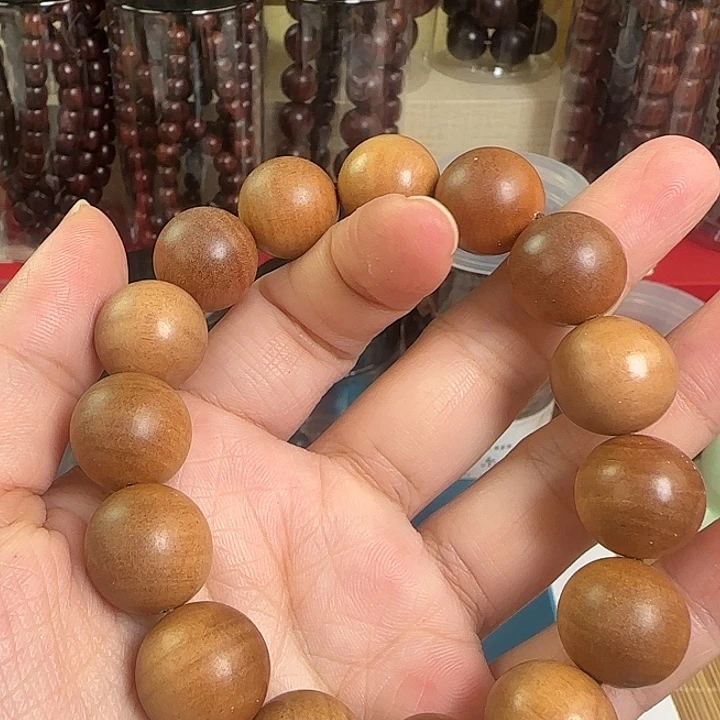 紫***欢木质檀香.檀香.木…………..1.5横纹沉水