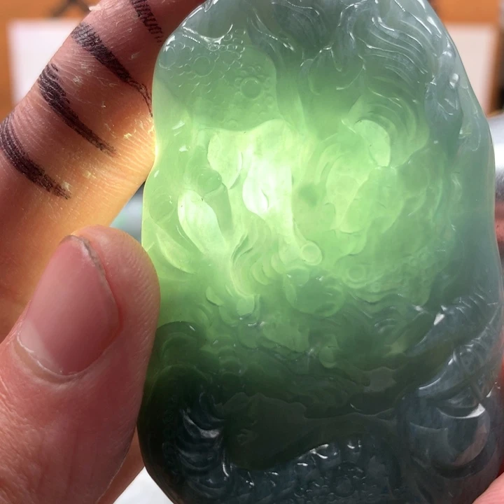 翡翠未镶嵌颈饰保真天然a货翡翠