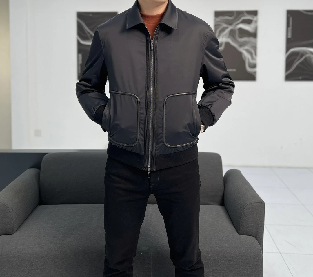 【大叔推荐 】设计师款 简约轻奢风 白鹅绒羽绒服 百搭轻薄型627858