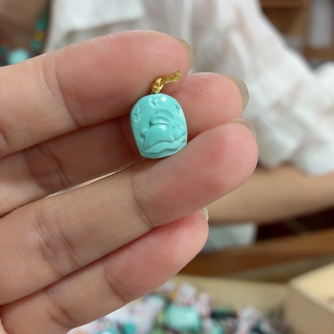 未镶嵌绿松石珠宝奇石