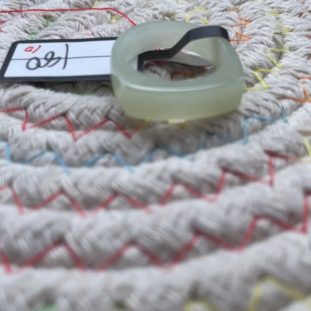 和田玉未镶嵌戒指P1清水马鞍16.4不退换