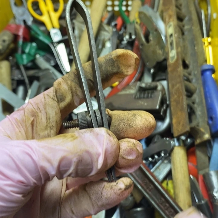 铁Y*e一个人去超市卖水果