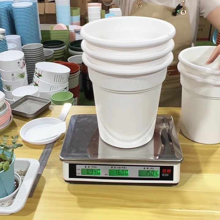 翻边盆口23高25白色无托3只