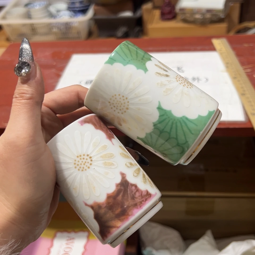 好看的瓷器小杯杯