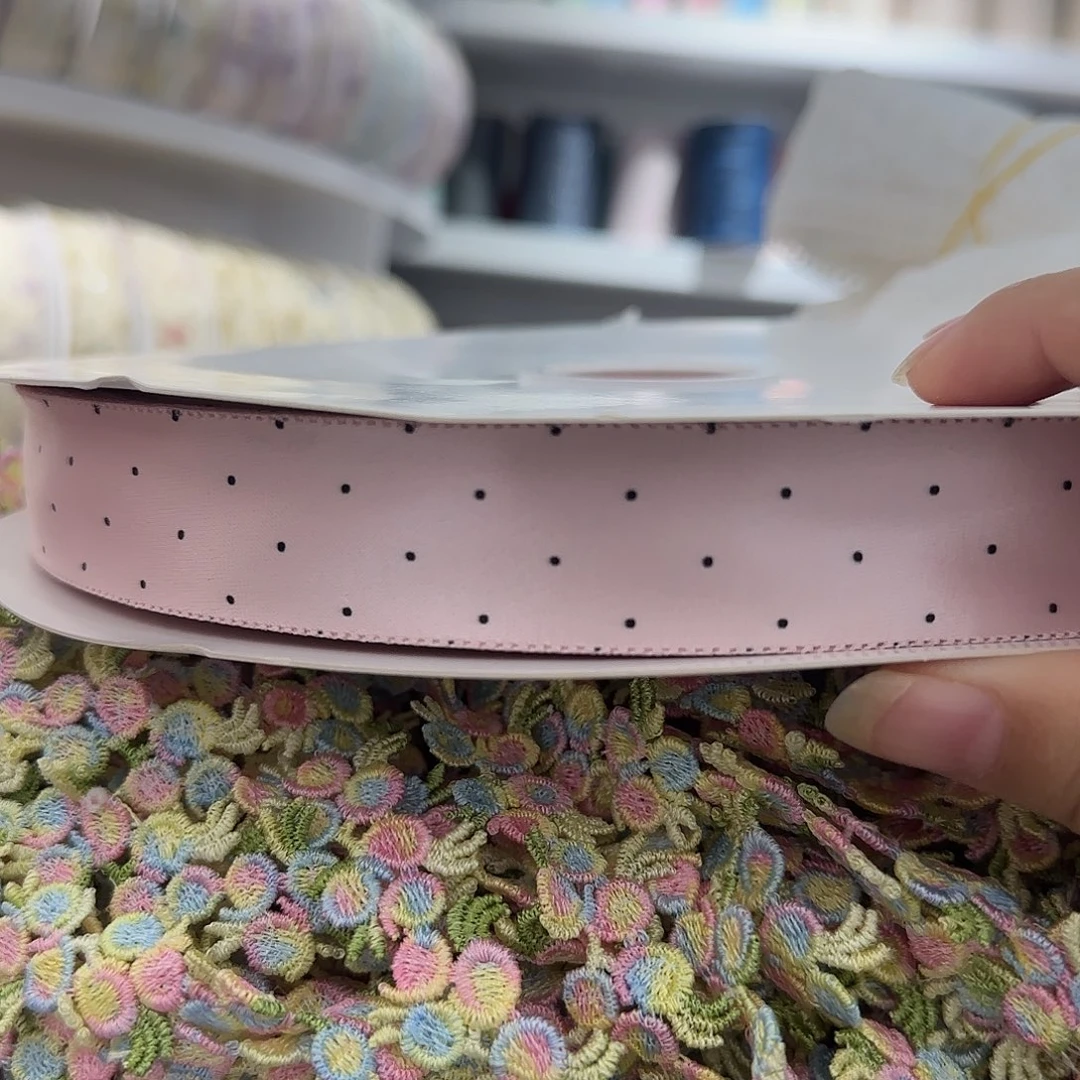 欣***?服装辅料花边织带