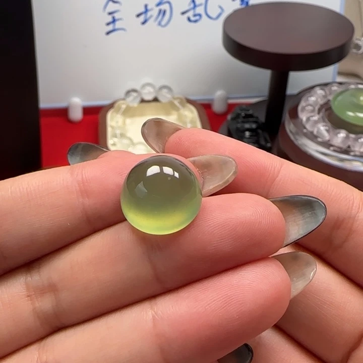 合金蛇纹石玉颈饰