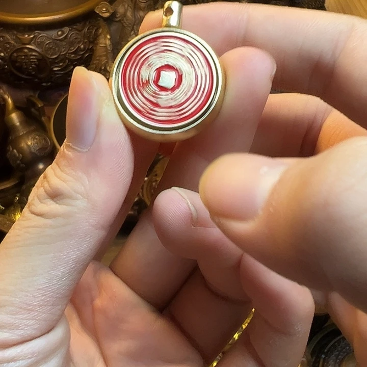 精美铜器，点击下单