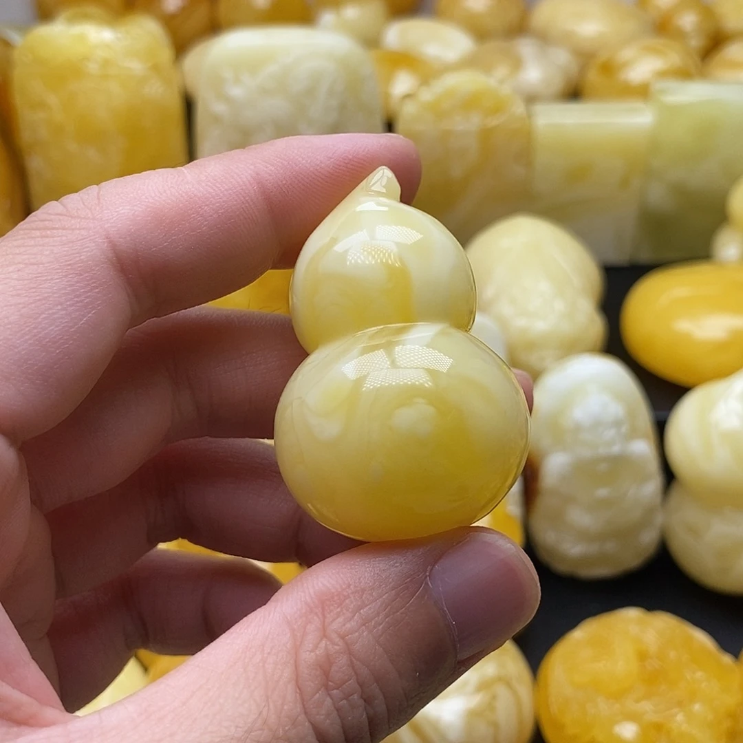 琥珀颈饰未镶嵌琥珀蜜蜡吊坠