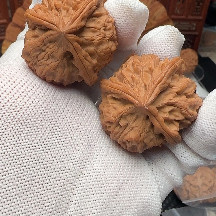 文玩核桃吊坠全品无药三棱