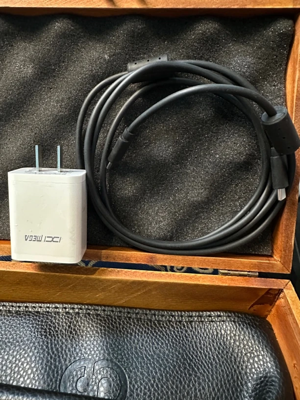 99新  ixim8plus 二代 新款 原厂 电源头加线