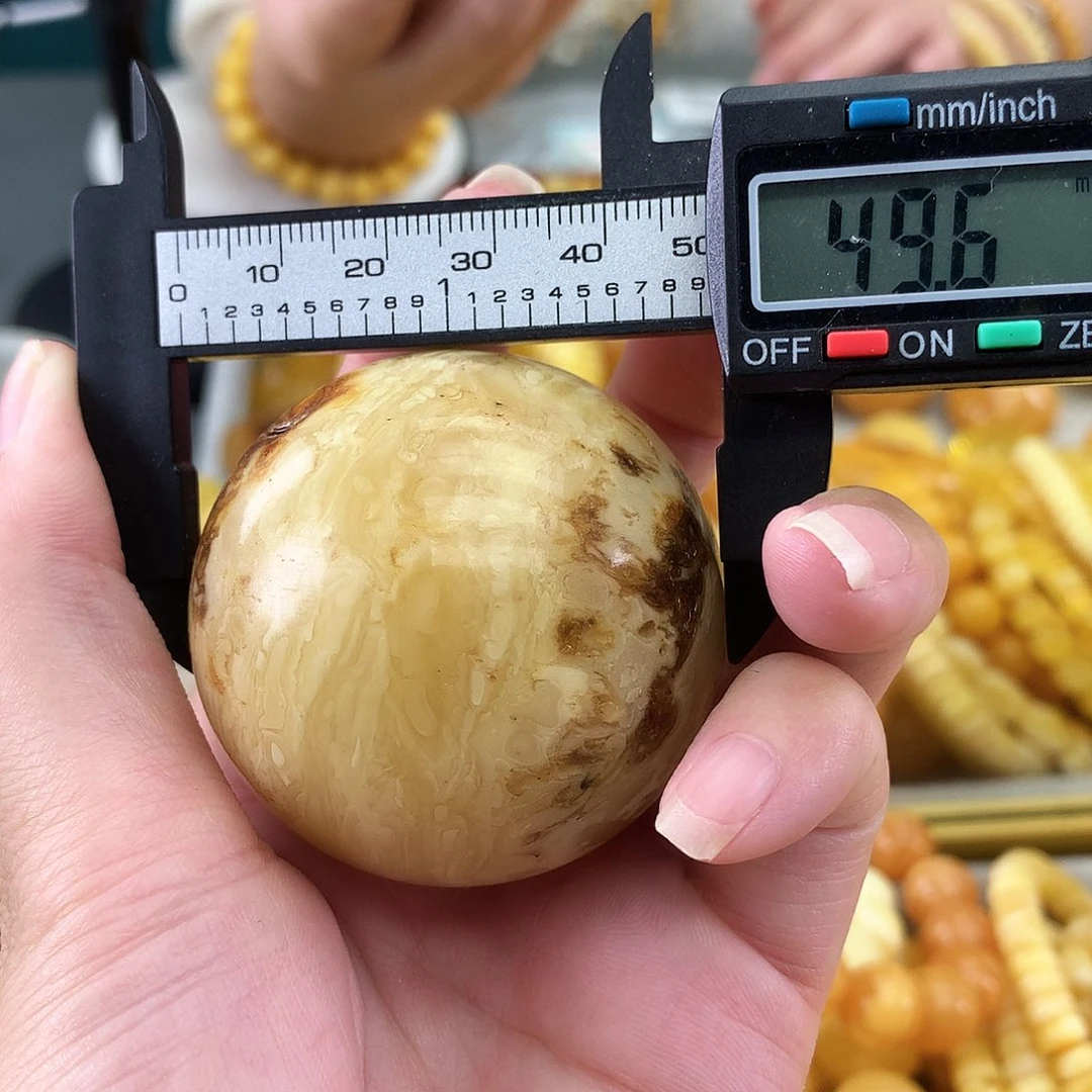 未镶嵌琥珀裸石单珠