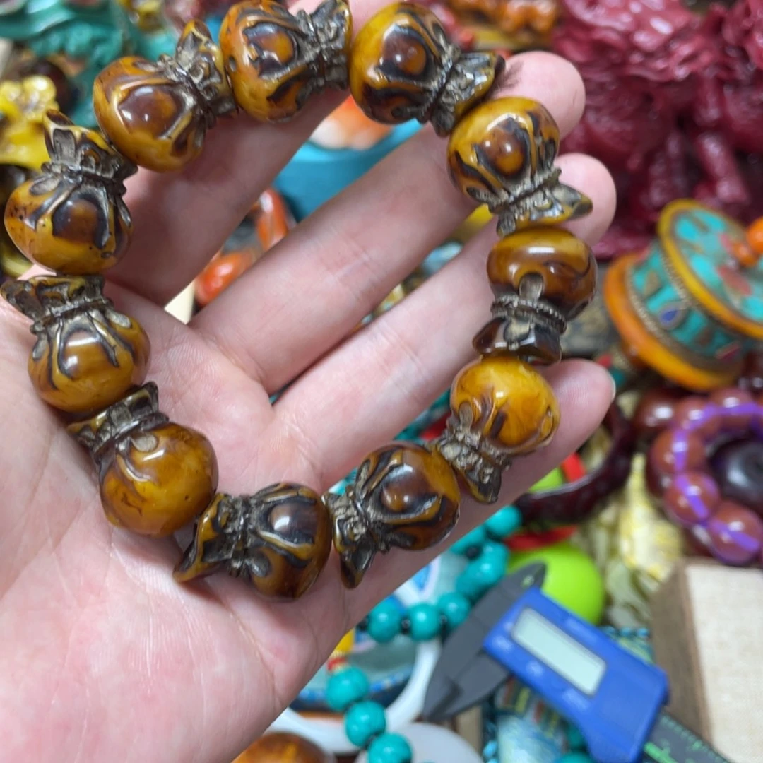 未镶嵌蜜蜡裸石康巴