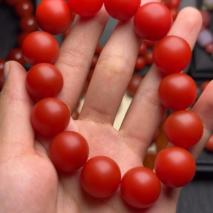 玛瑙/玉髓手串未镶嵌