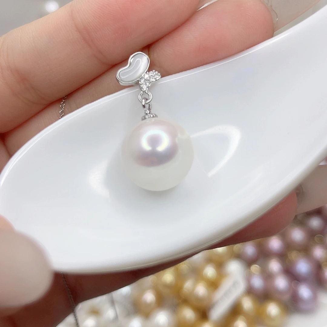 淡水珍珠合金吊坠(赠链)