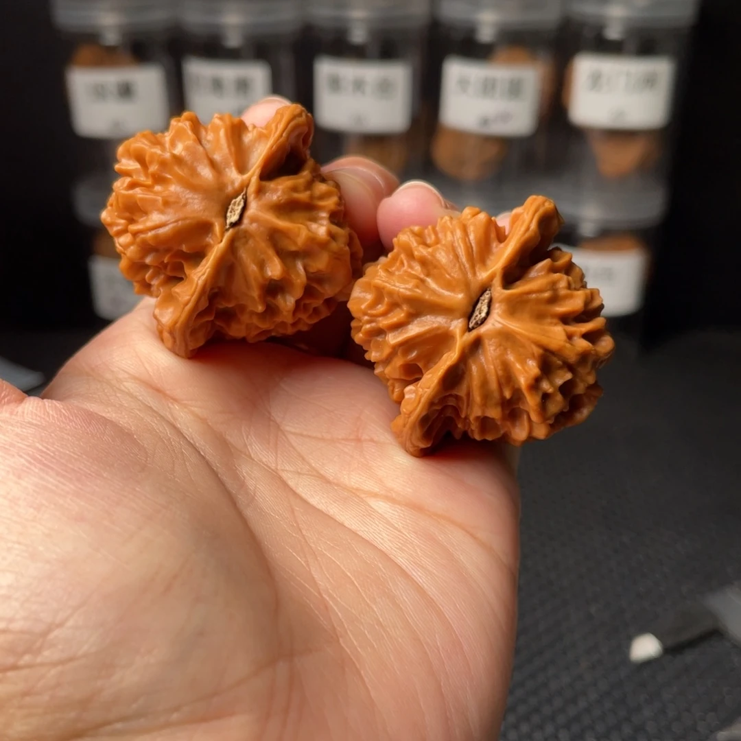 文玩核桃吊坠41龙鳞