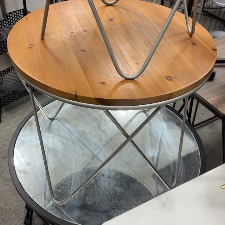 米***i外贸孤品默认微瑕