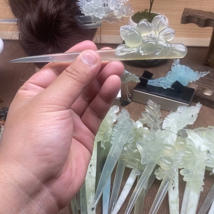 蛇纹石玉未镶嵌发簪