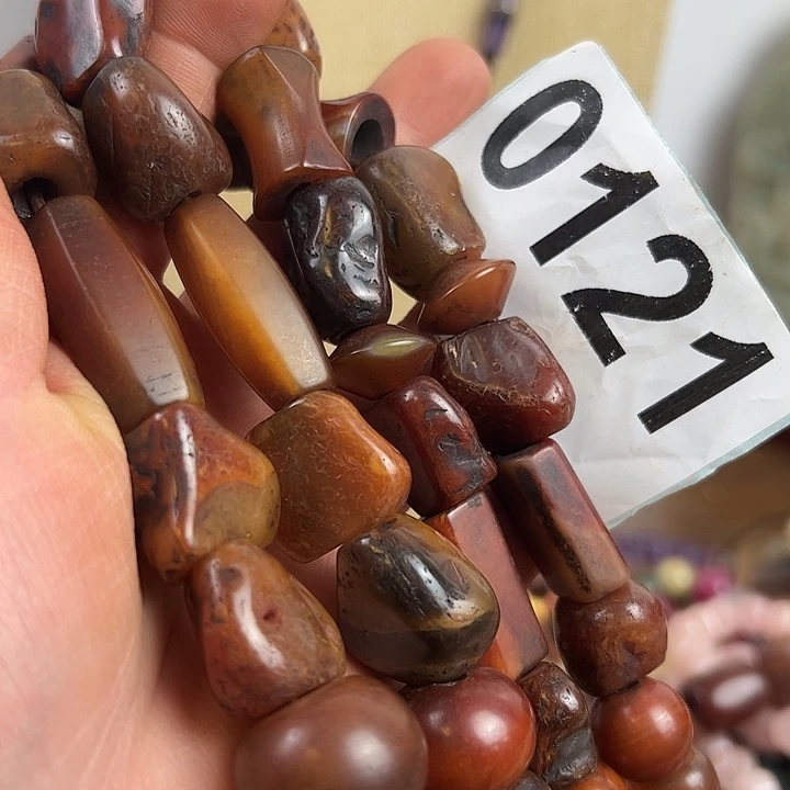 玛瑙/玉髓未镶嵌颈饰相*