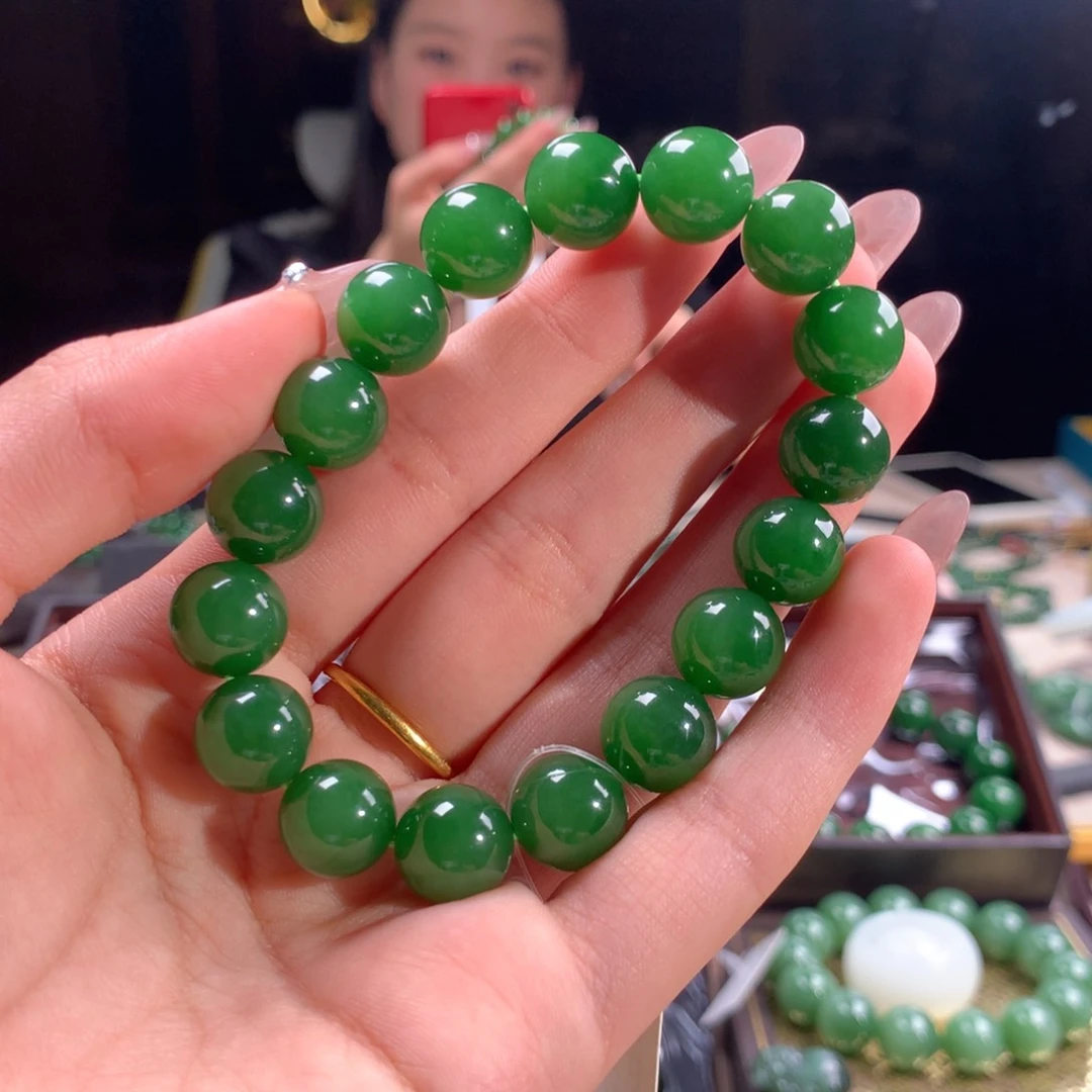 手链未镶嵌和田玉（碧玉）