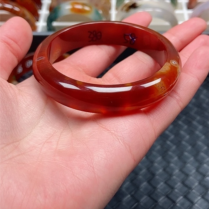 手镯玛瑙/玉髓未镶嵌