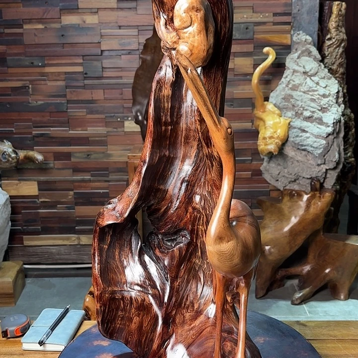 香樟木香樟木天然雕刻仙鹤