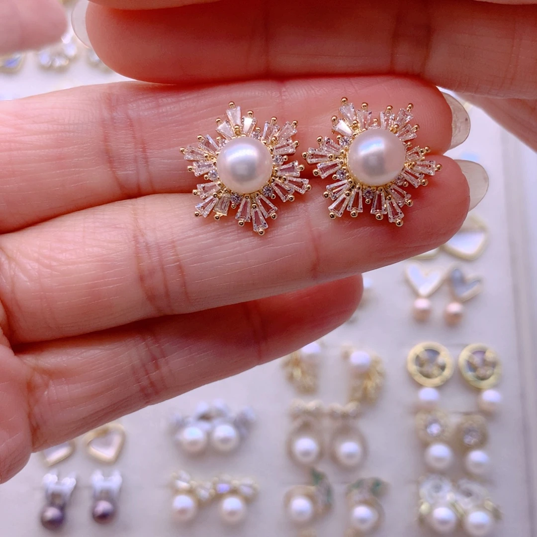 淡水珍珠合金耳饰