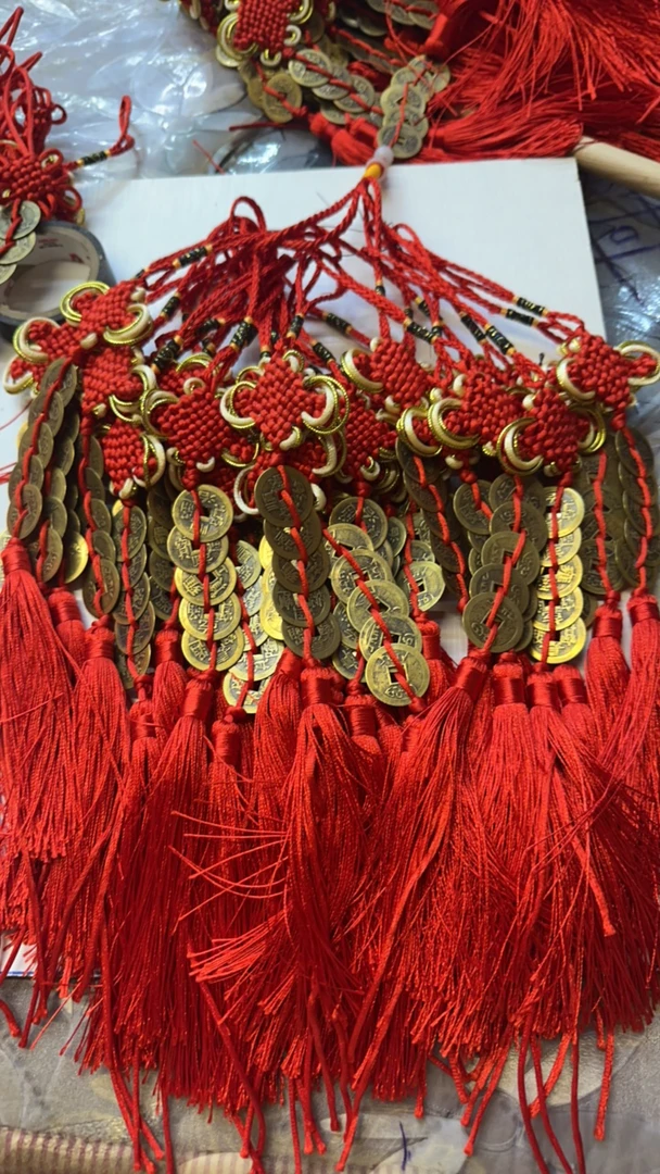 中国结红色5个币不带葫芦