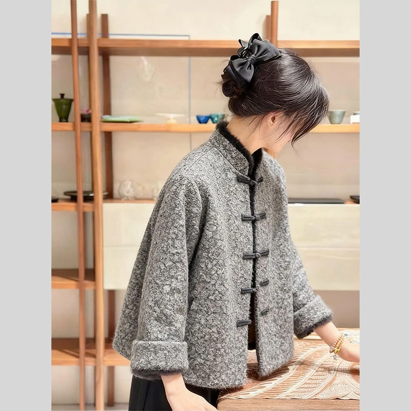 新中式国风巨好看外套2025年冬季新款今年流行爆款复古超火上衣女