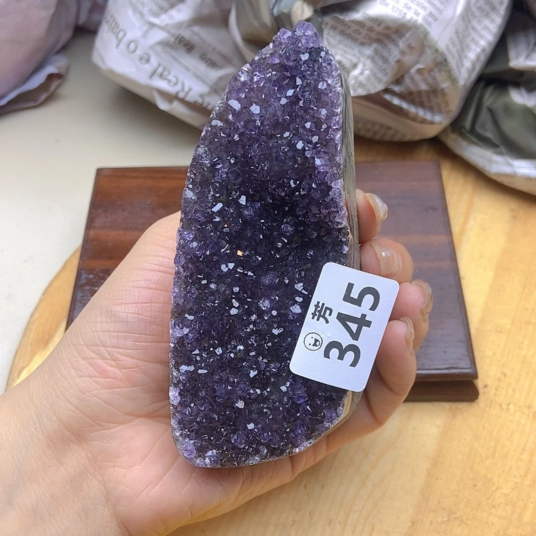 紫晶大型摆件（非配饰）未镶嵌