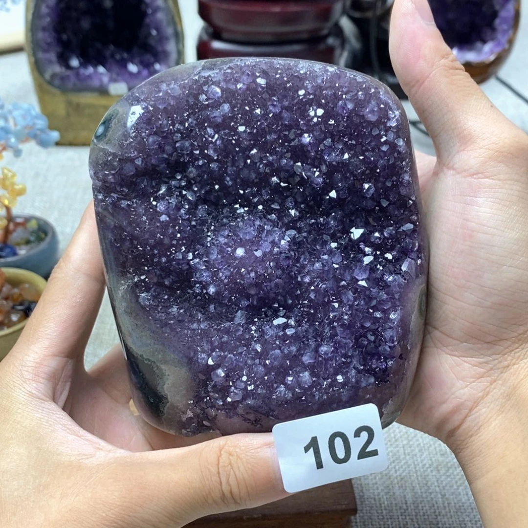 未镶嵌水晶大型摆件（非配饰）