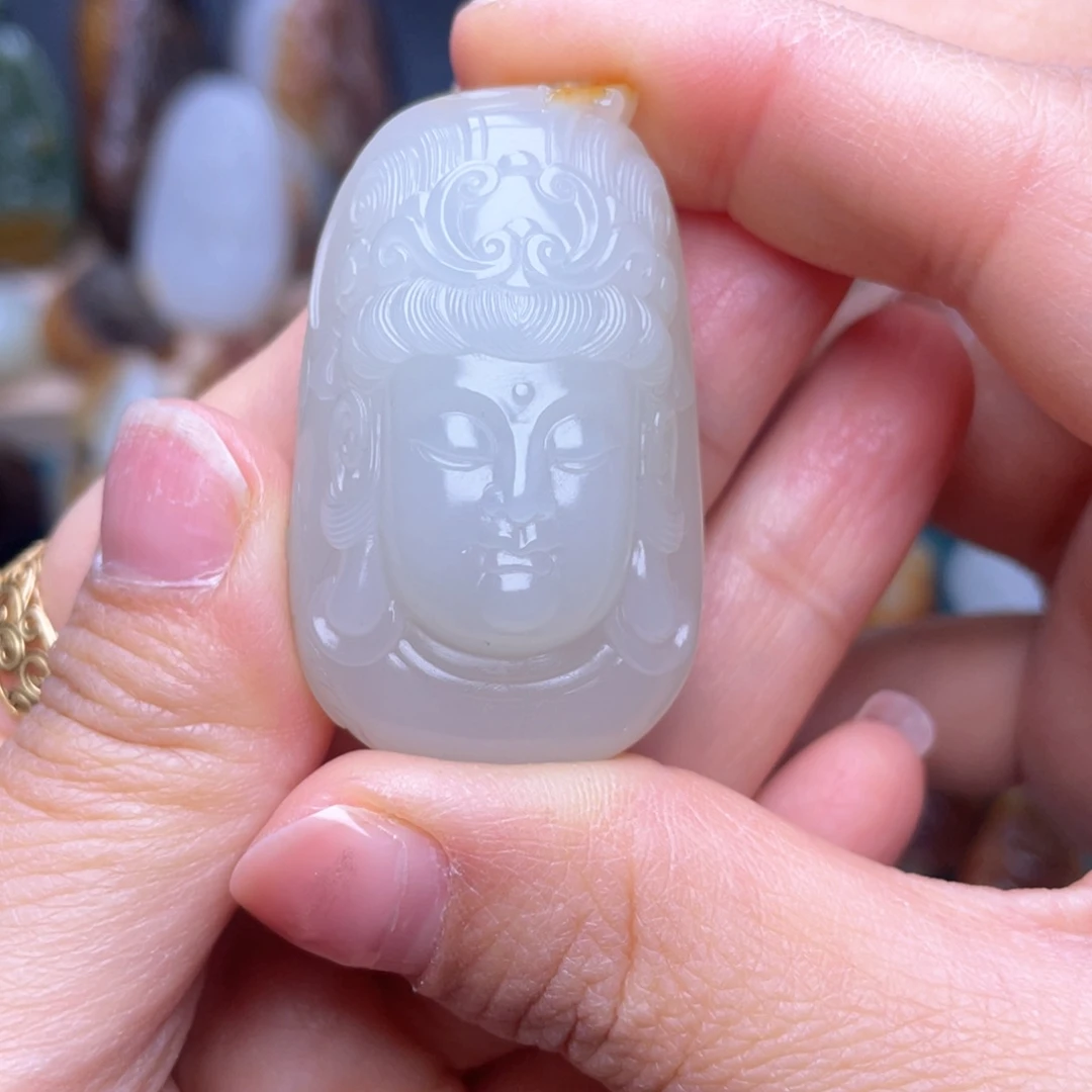 和田玉颈饰未镶嵌顽****版