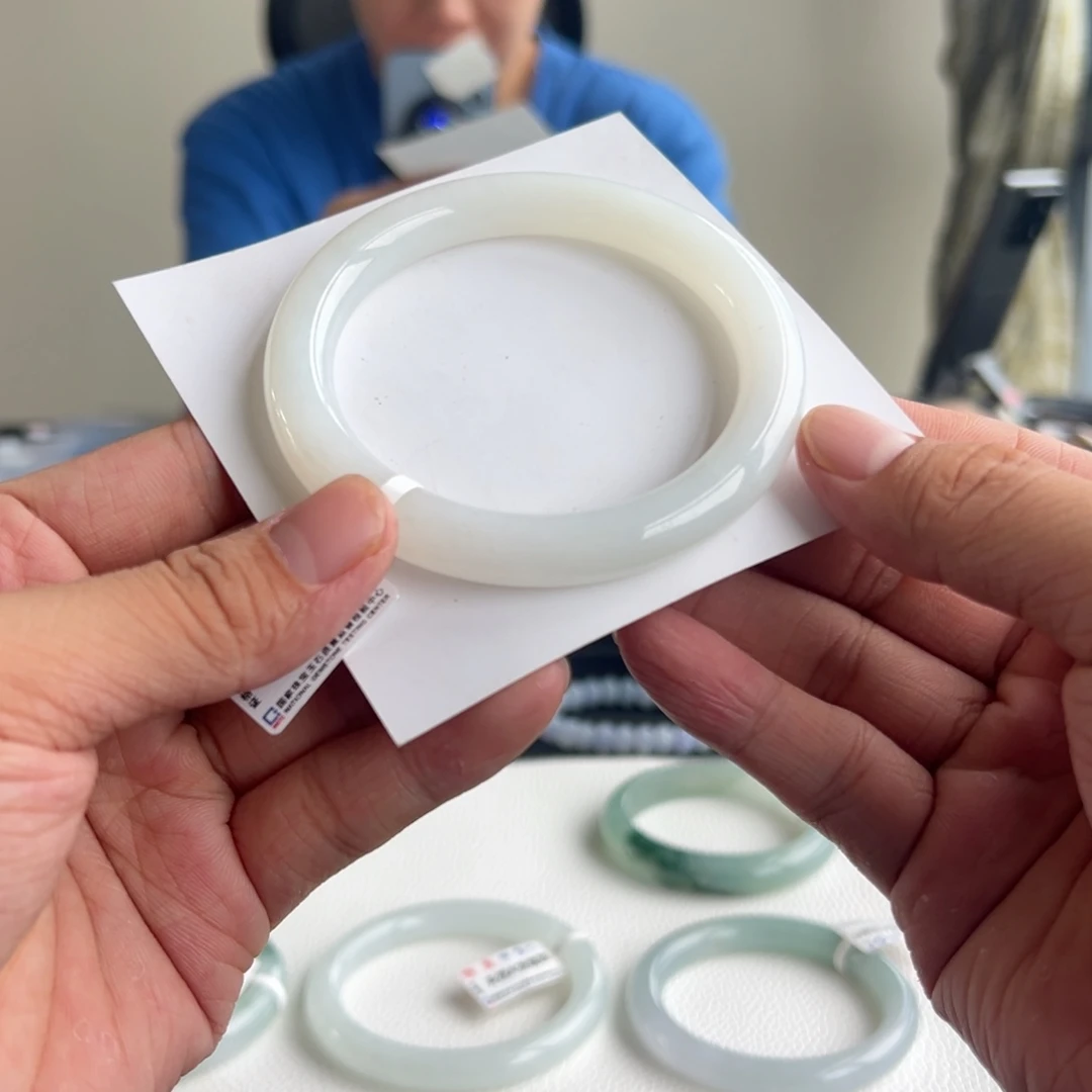 翡翠手镯未镶嵌20号 59