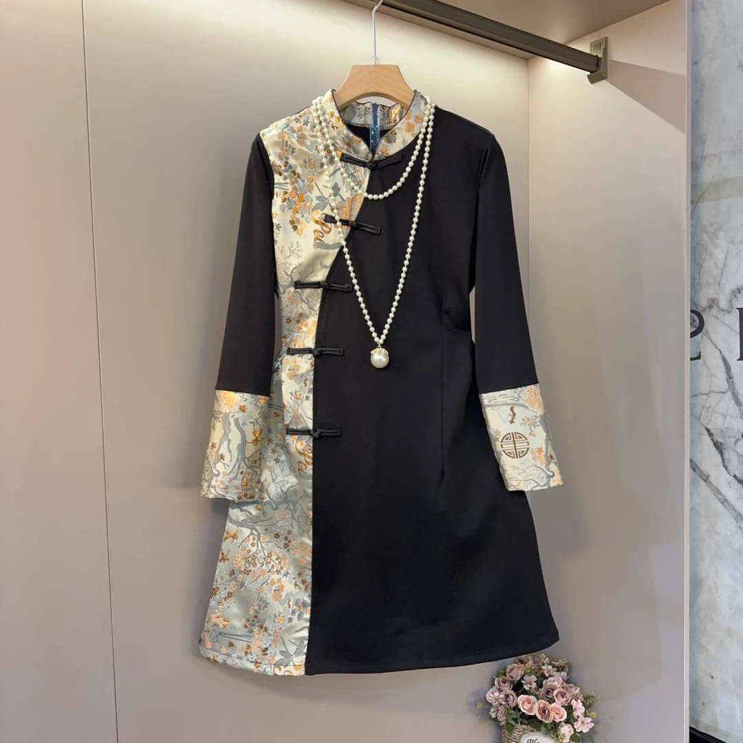 新中式2025立领拼接款式盘扣气质洋气大码女装显瘦遮肉连衣裙