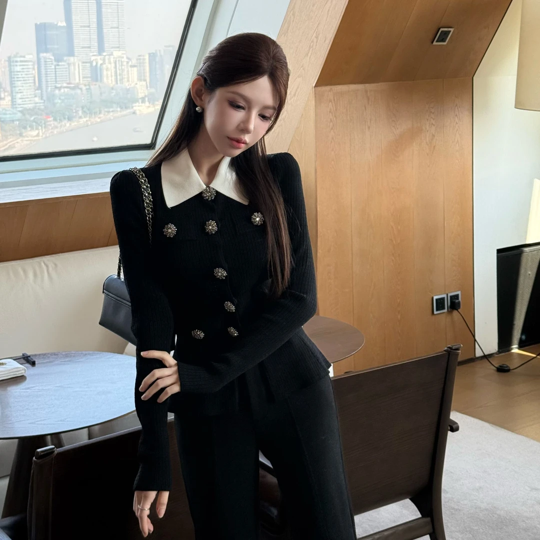 粉红PINK丨“天菜女友”设计感ins风秋冬修身假两件上衣FH25D4M3967