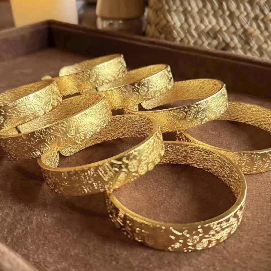 八宝莲花开口锤纹手镯