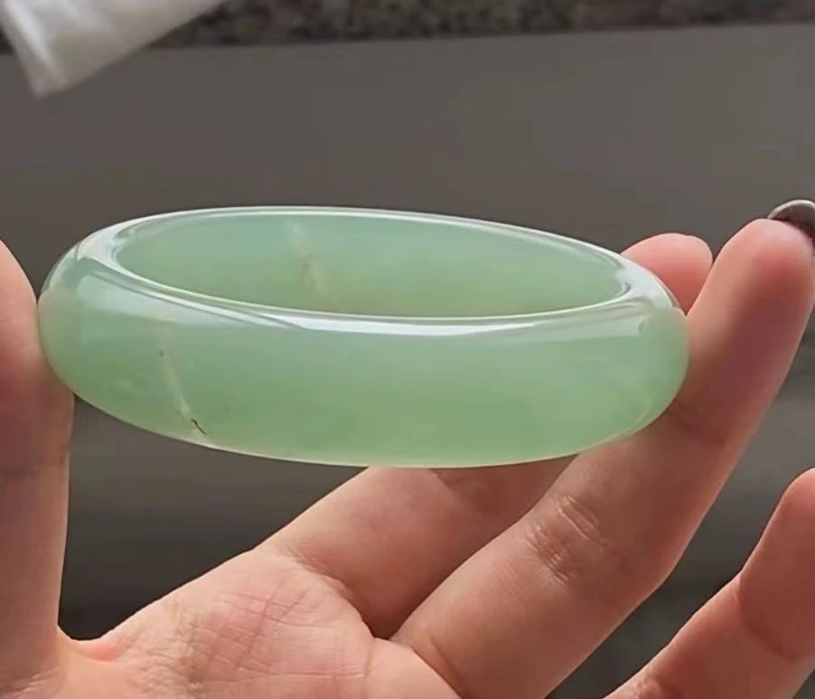 石英质玉非洲翠手镯