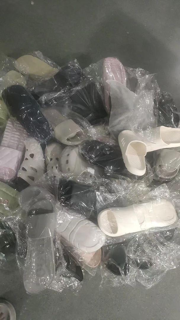 超多款式eva防滑拖鞋凉鞋发1双多尺码深浅不分