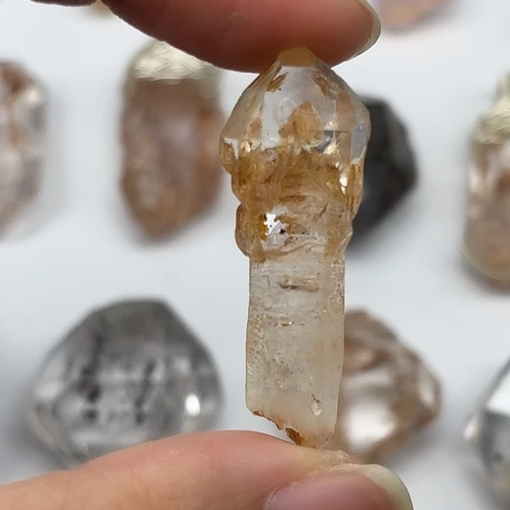 未镶嵌水晶颈饰巴基斯坦油胆闪灵钻38mm+