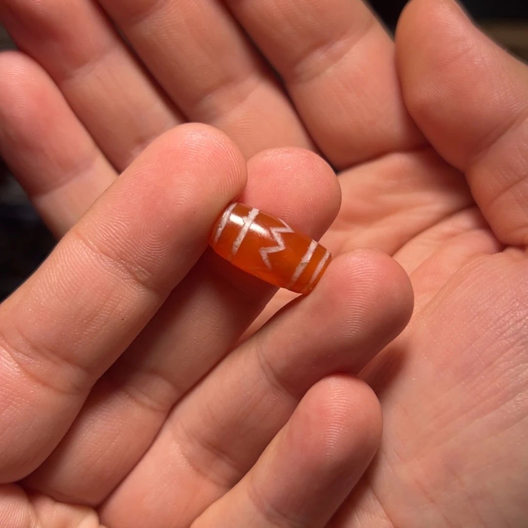 玛瑙/玉髓未镶嵌珠宝奇石