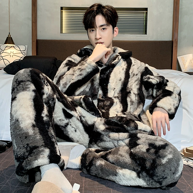 新款时尚男士睡衣翻领开衫绒冬天加绒加厚珊瑚绒大码保暖男家居服