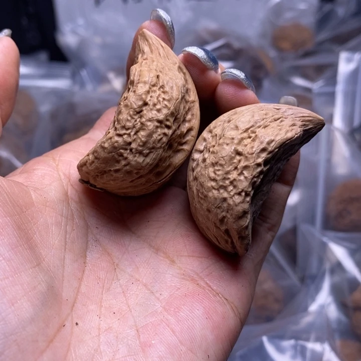 核桃云南野生铁核桃64号38mm