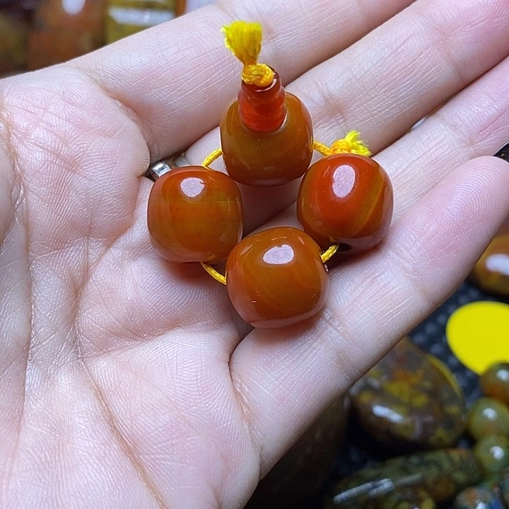 骄***火玛瑙/玉髓未镶嵌颈饰