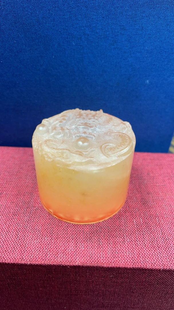 寿山石荔枝冻圆章